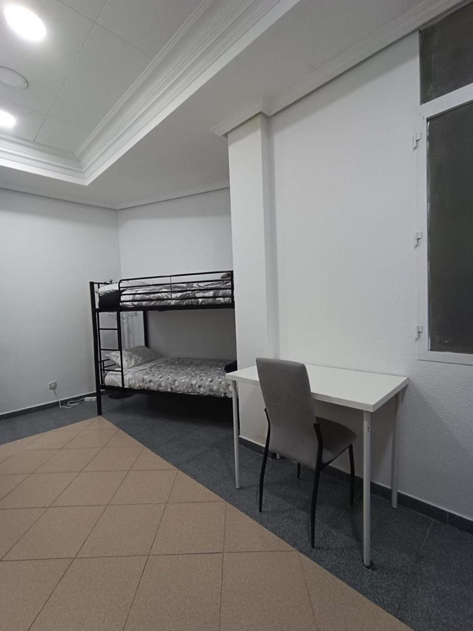 Parsa Residencial House Ξενοδοχείο Μαδρίτη Εξωτερικό φωτογραφία